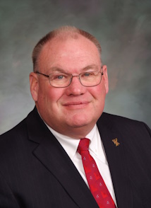Sen. Gary Crum headshot