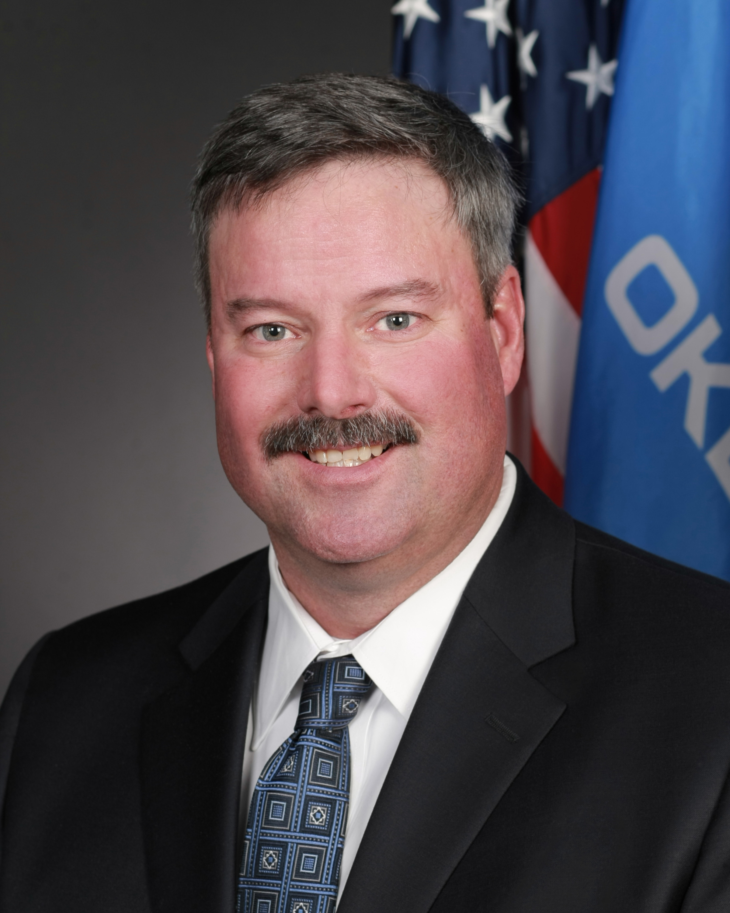 Sen. Casey Murdock headshot