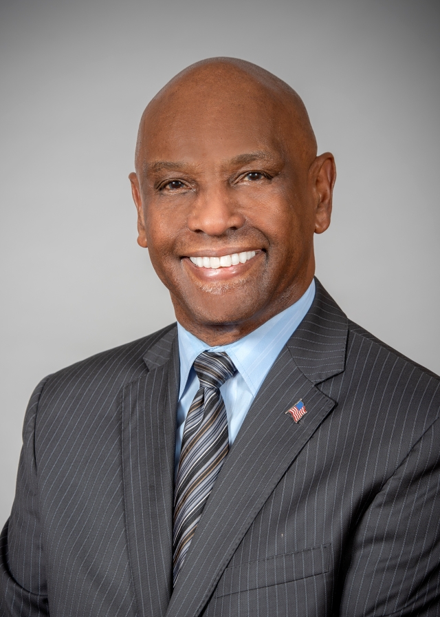 Rep. Cecil Thomas headshot