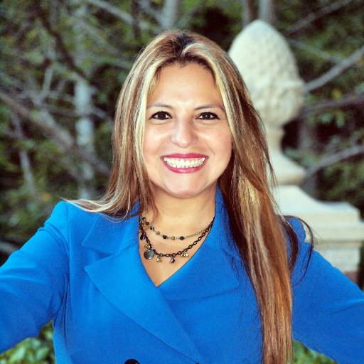 Del. Elizabeth R. Guzman headshot