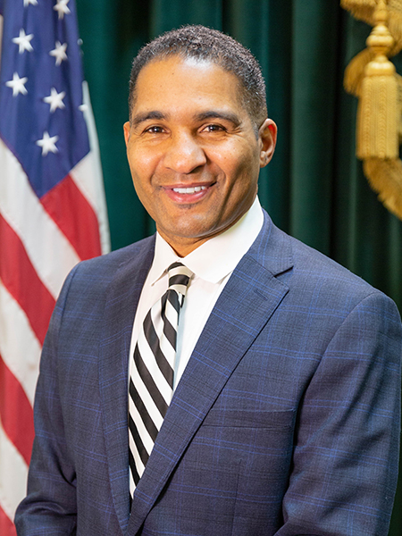 Sen. Robert Britto headshot