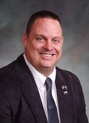 Sen. Byron Pelton headshot