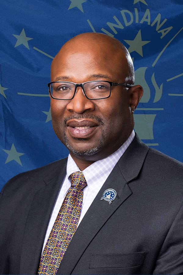 Sen. Greg Taylor headshot