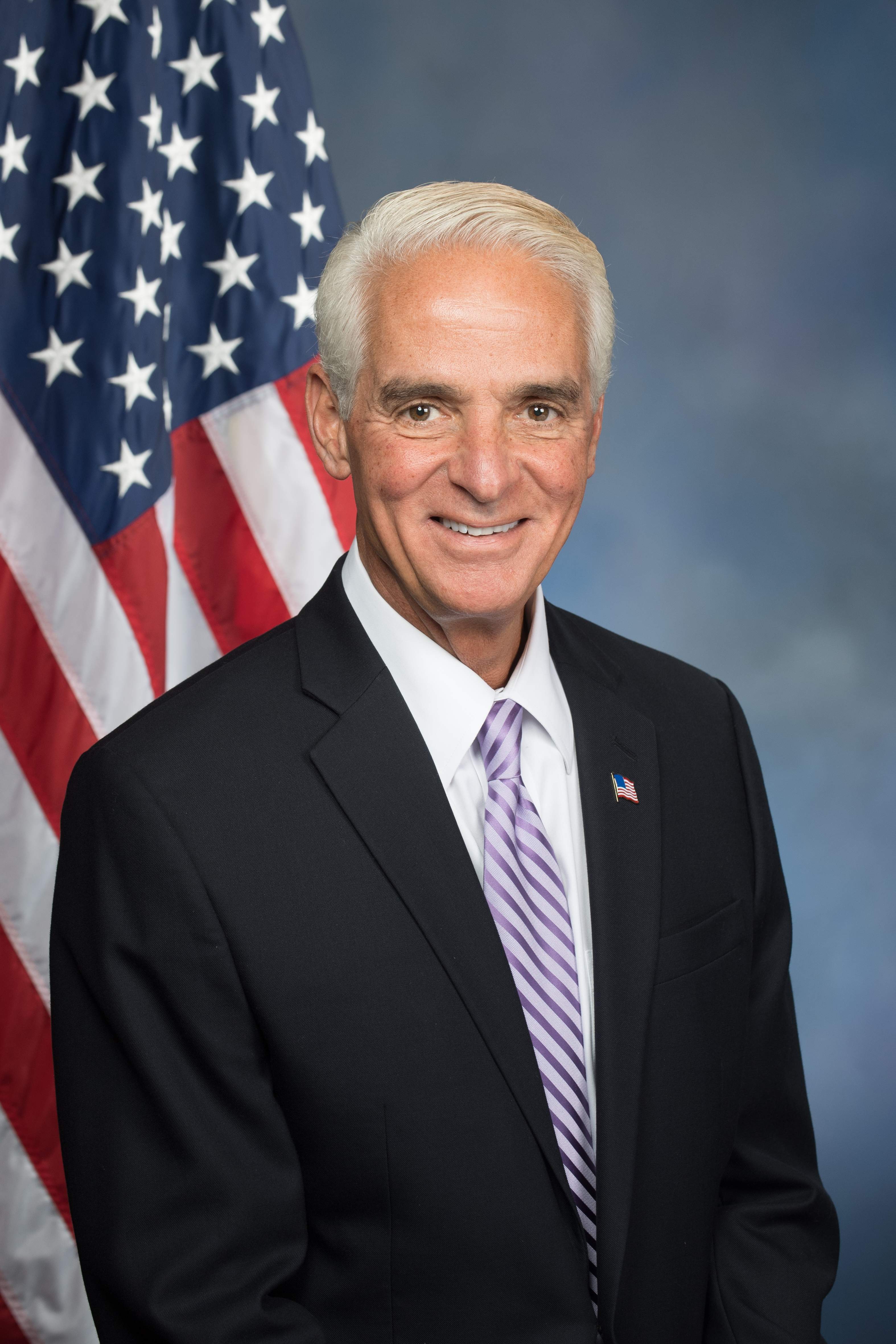 Charlie Crist — Democratic U.S. Representative for Florida's 13th Congressional District (official headshot)
