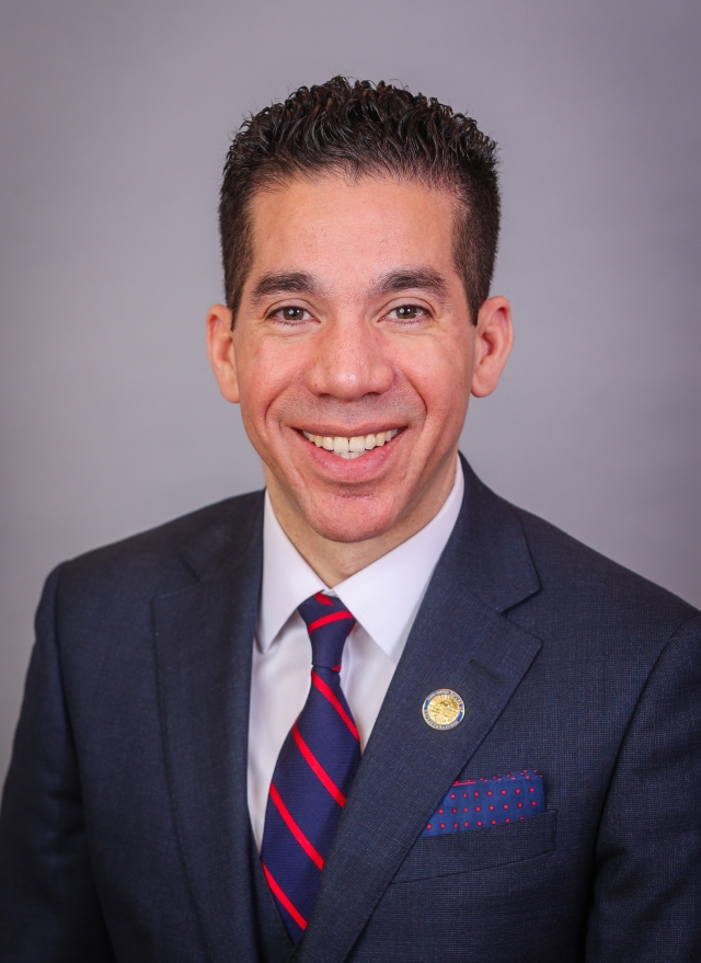 Derrick Hall — Democratic State Representative for Ohio District 34 (official headshot) Derrick Hall — Democratic State Representative for Ohio District 34 (official headshot)