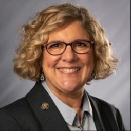 Rep. Julie Olthoff headshot