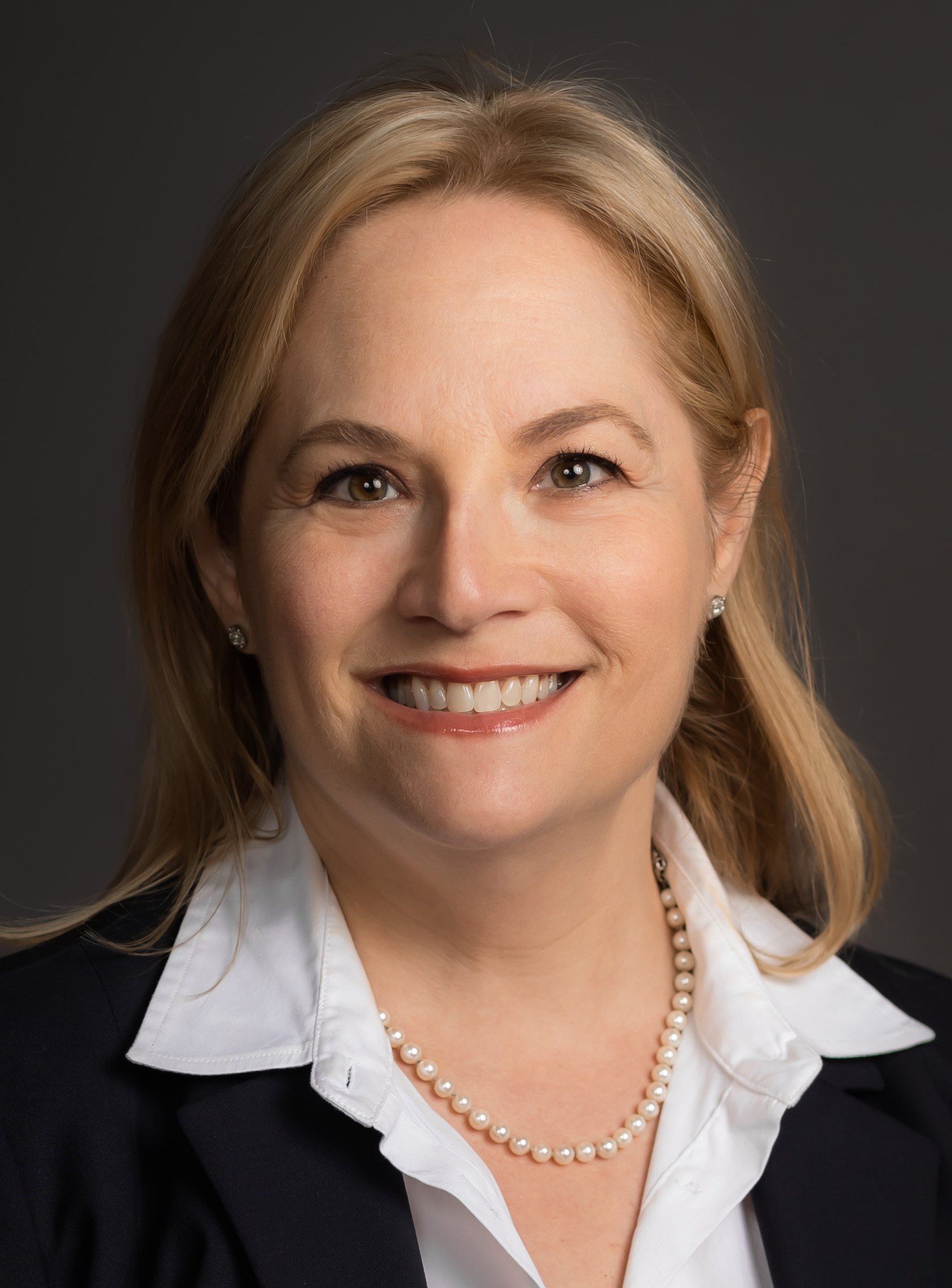 Esther Panitch — Democratic State Representative for Georgia District 51 (official headshot) Esther Panitch — Democratic State Representative for Georgia District 51 (official headshot)