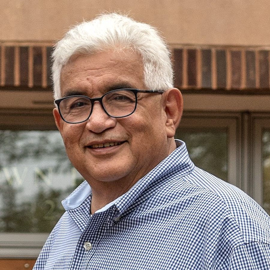 Fernando J. Martinez — Democratic Delegate for Virginia District 29 (official headshot) Fernando J. Martinez — Democratic Delegate for Virginia District 29 (official headshot)