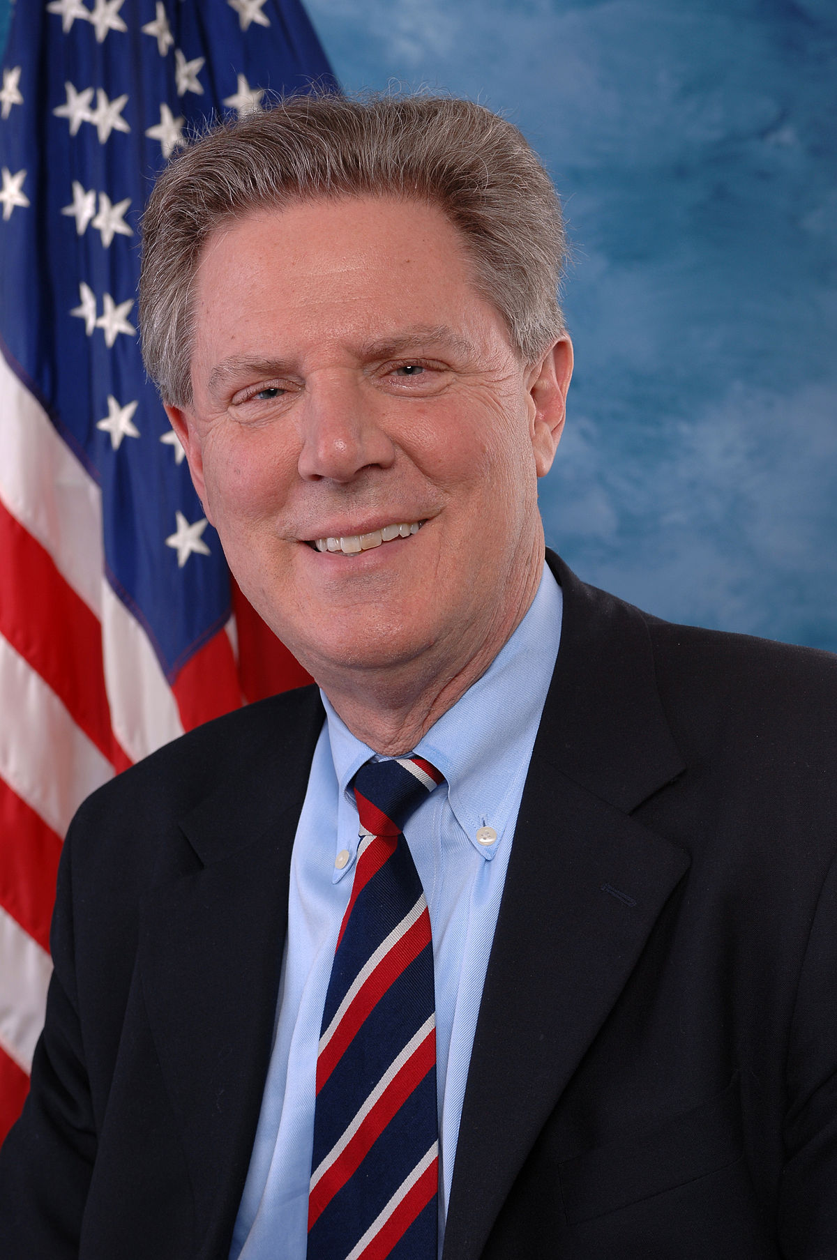 Frank Pallone — Democratic U.S. Representative for New Jersey's 6th Congressional District (official headshot)