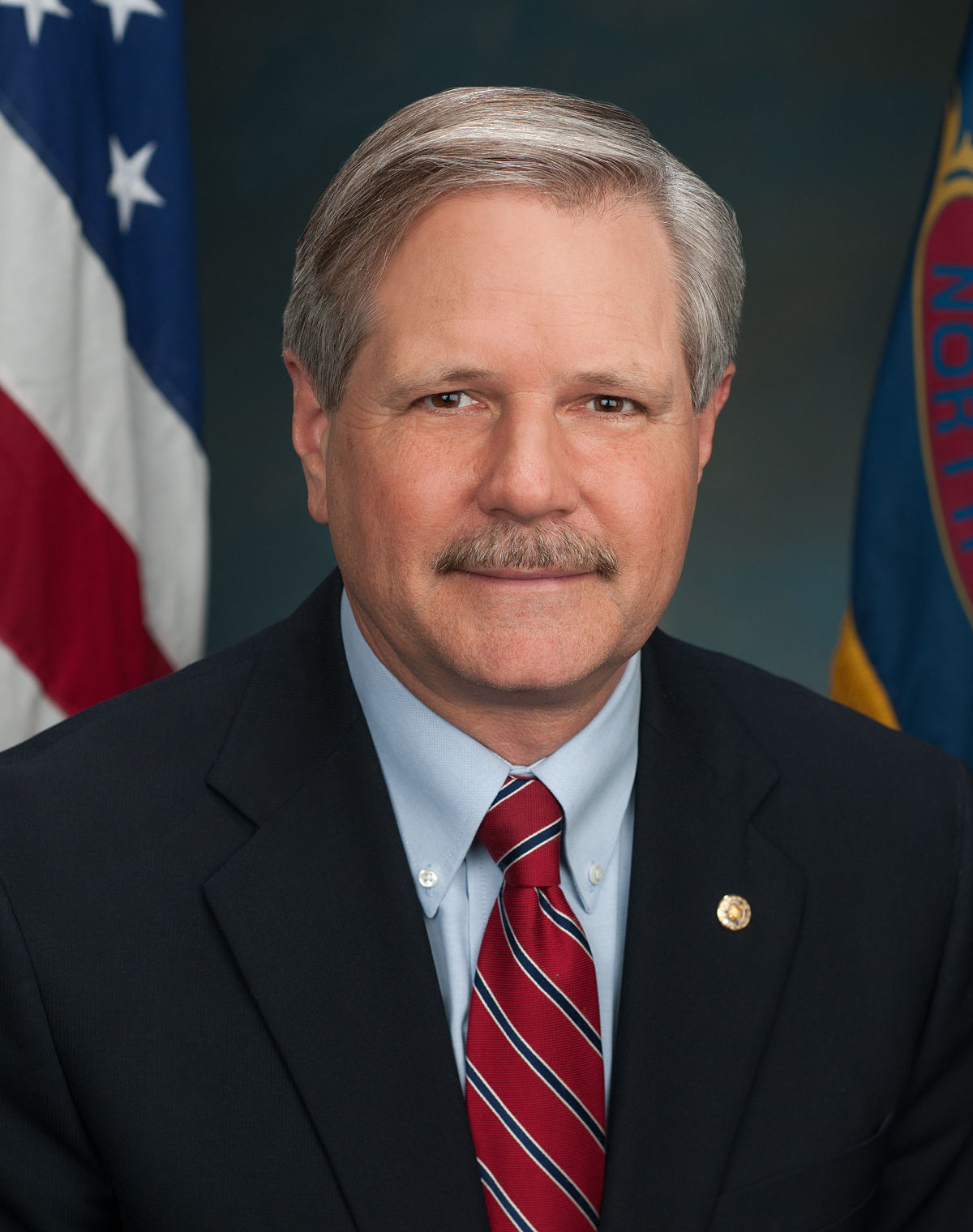 John Hoeven — Republican U.S. Senator from North Dakota (official headshot)