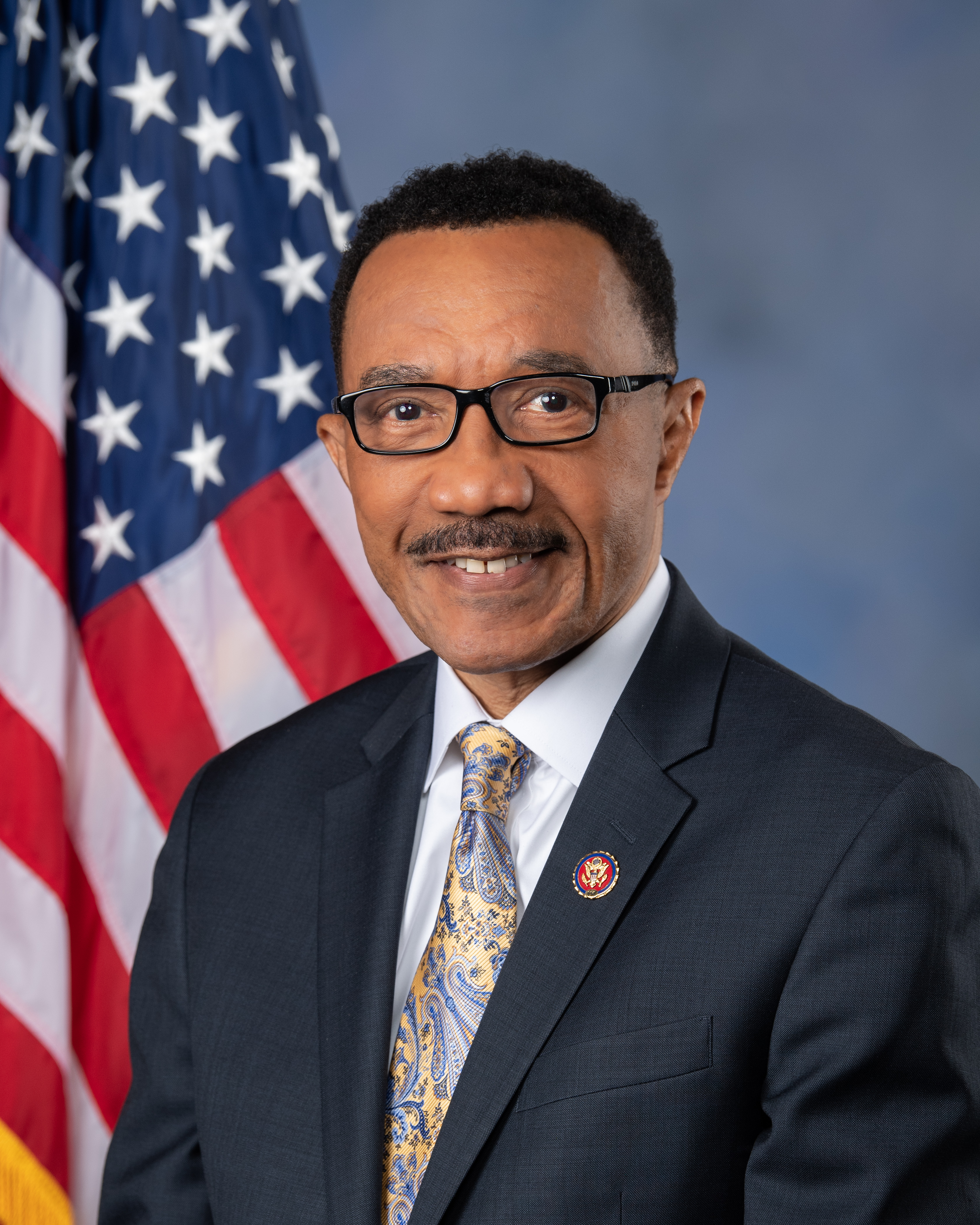 Kweisi Mfume — Democratic U.S. Representative for Maryland's 7th Congressional District (official headshot)