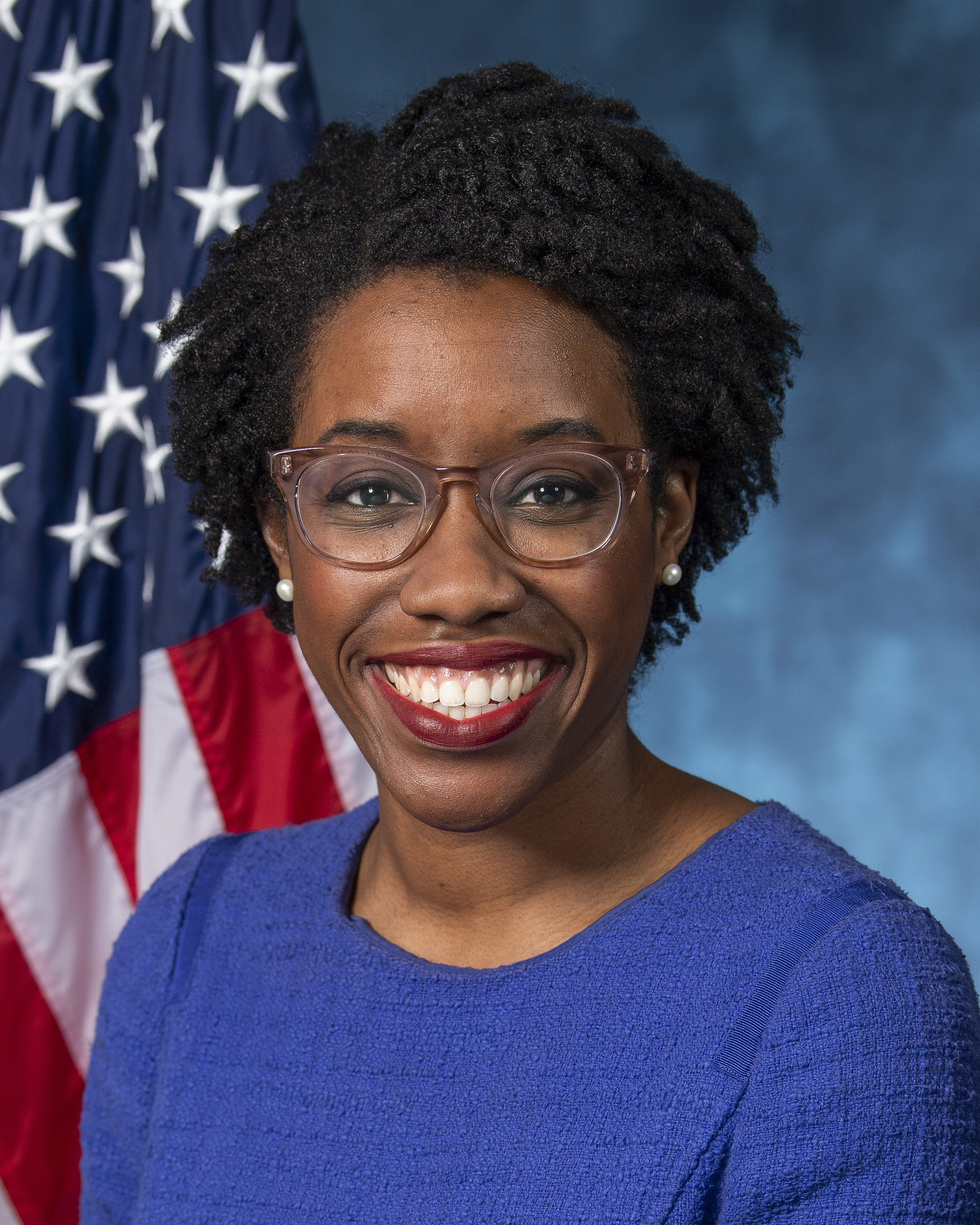 Lauren Underwood — Democratic U.S. Representative for Illinois's 14th Congressional District (official headshot)