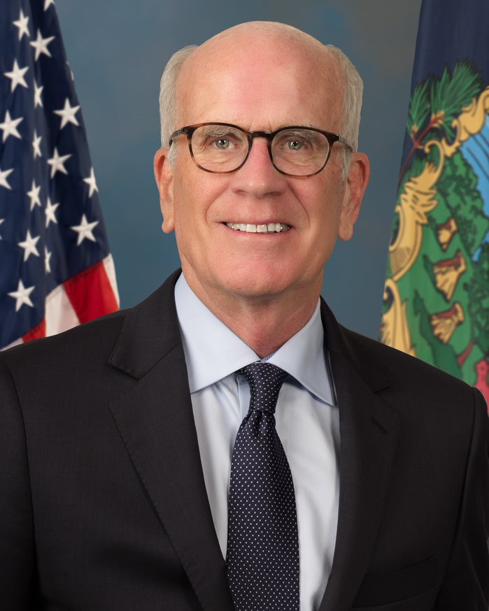 Peter Welch — Democratic U.S. Senator from Vermont (official headshot)