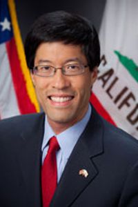 Richard Pan — Democratic State Senator for California District 9 (official headshot)