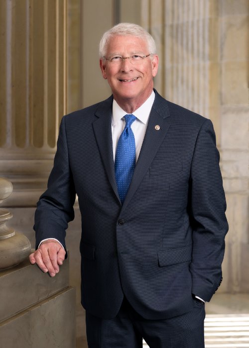 Roger Wicker — Republican U.S. Senator from Mississippi (official headshot)